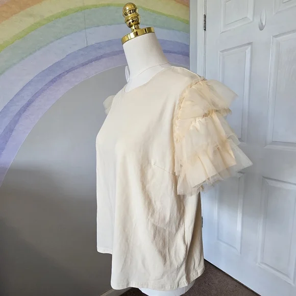 TCEC | Large | Ivory Tulle Ruffle Sleeve Top - Picture 2 of 9